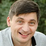 Мирослав Комаров